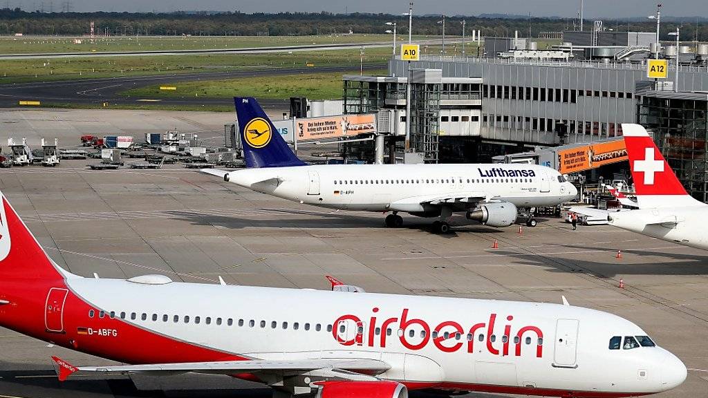Lufthansa will von Air Berlin 81 von 140 Flugzeugen übernehmen. (Archivbild)