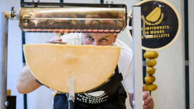Obwaldner Käserei vergisst Raclette-WM – und gewinnt trotzdem