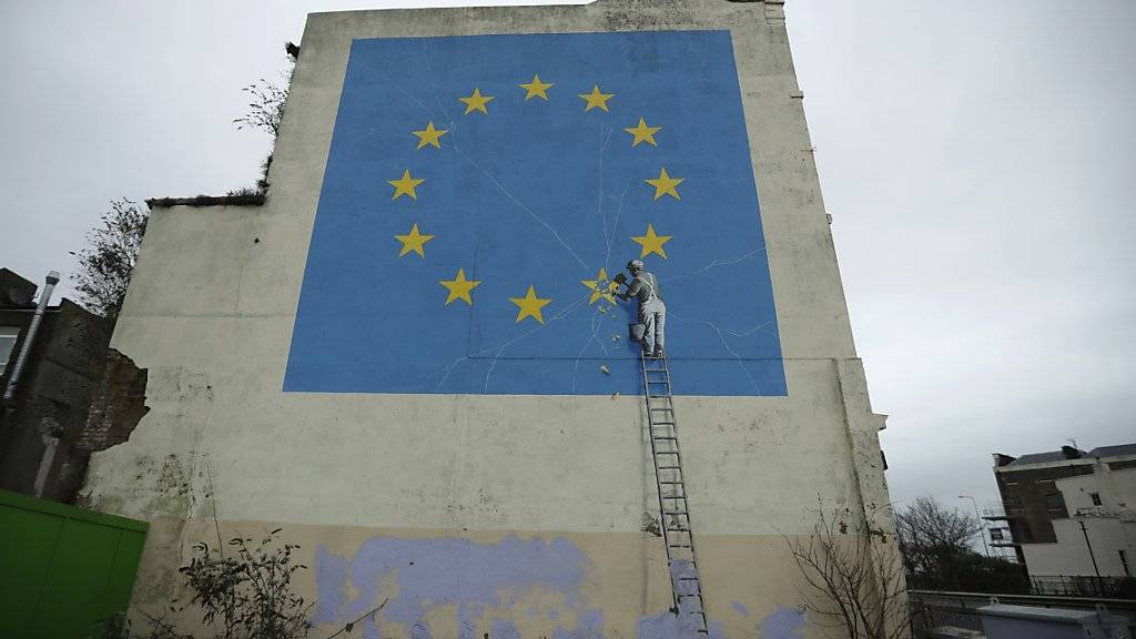 Dieses Bild von Graffitikünstler Banksy in der südenglischen Stadt Dover ist offenbar verschwunden. (Archivbild)