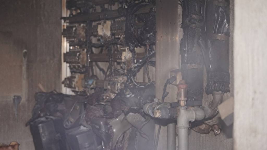 In Gurtnellen UR ist am Sonntag eine Heizung in Brand und folgedessen ein Einfamilienhaus in Brand geraten.