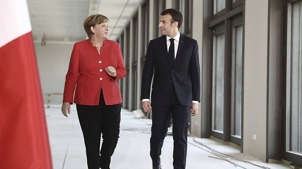 Bundeskanzlerin Angela Merkel mit ihrem französischen Gast, Präsident Emmanuel Macron