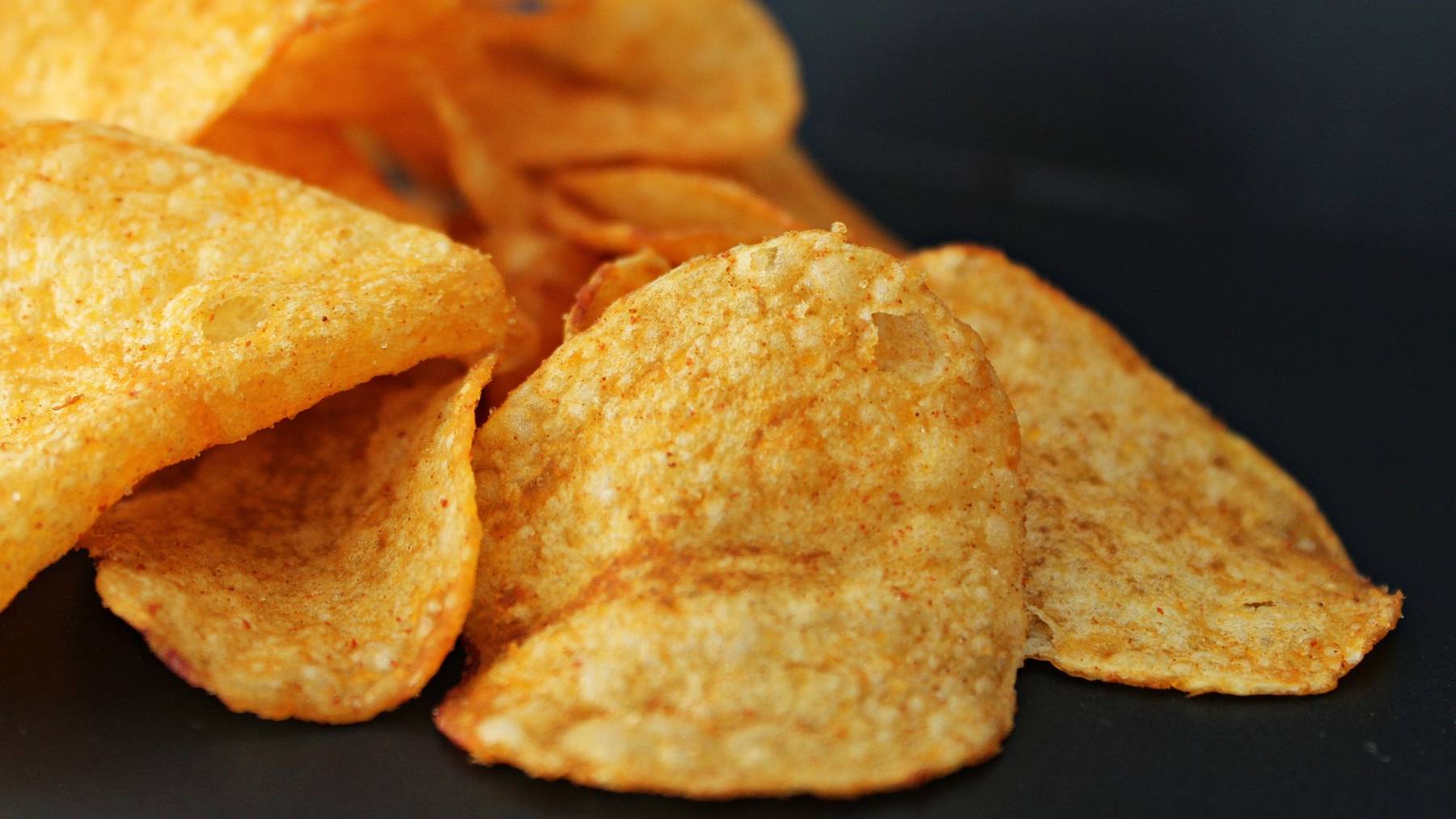 potato-chips-448737_1920