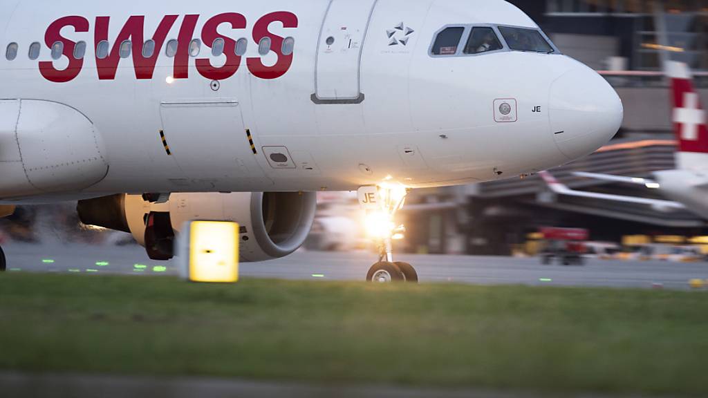 Zu unsicher ist die Lage derzeit in der libanesischen Hauptstadt. Darum hat die Fluggesellschaft Swiss für Mittwoch ihre Flüge von Zürich nach Beirut und zurück annulliert. (Archivbild vom Flughafen Zürich-Kloten von 2019)