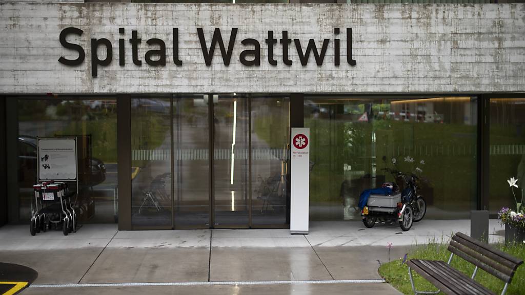 Nach der Referendumsabstimmung ist klar, dass das öffentliche Spital in Wattwil geschlossen wird. (Archivbild)