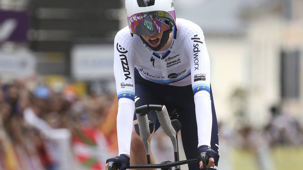 Marlen Reusser wird drei Tage der Aufgabe im Zeitfahren im Strassenrennen antreten