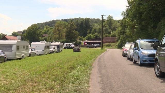 Ausländische Fahrende in Laupen