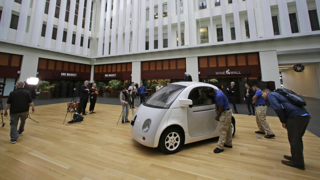 Roboterautos, die mit Waymo-Technologie ausgerüstet sind, sollen bald durch die kalifornische Metropole fahren. (Archivbild)