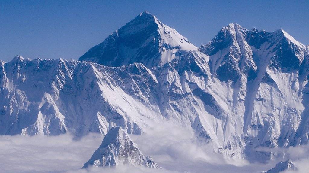 China schliesst sein Basislager am Mount Everest für normale Touristen wegen zu viel Müll. (Themenbild)