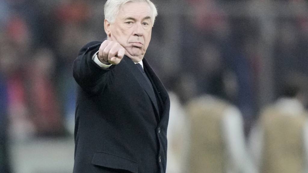 Carlo Ancelotti sagt weiterhin bei Real, wo es lang geht