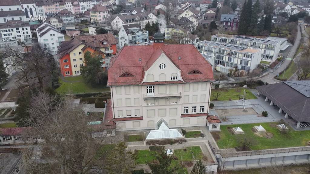 Nach Hammer-Urteil: SVP und Mitte wollen Mädchenschulen retten