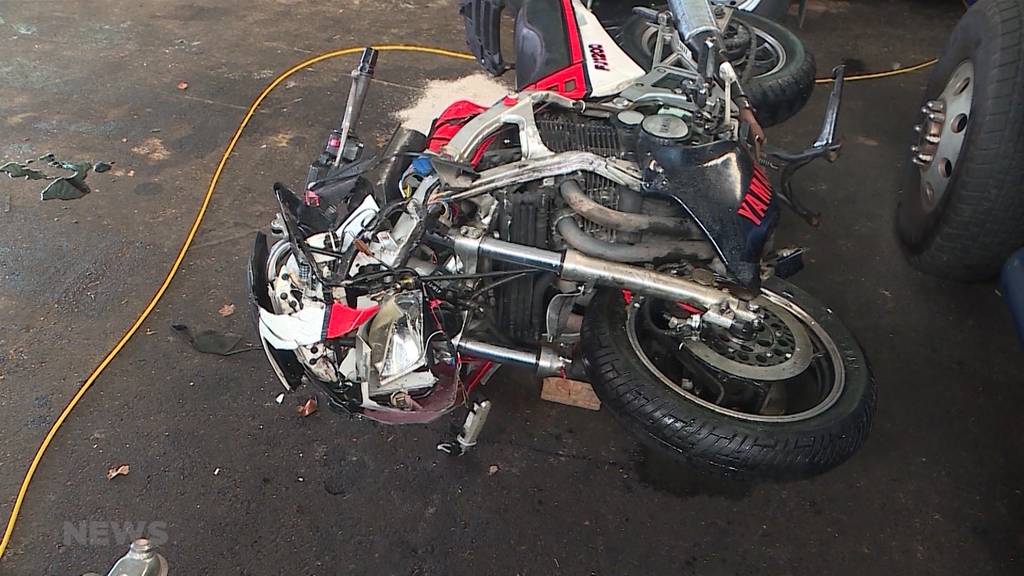 Unfall Abzweigung Kriegstetten: Motorradfahrer schwer verletzt