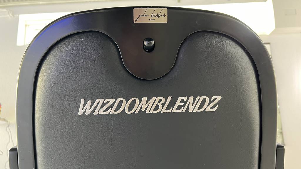 Personalisierter Friseurstuhl von «Wizdomblendz».