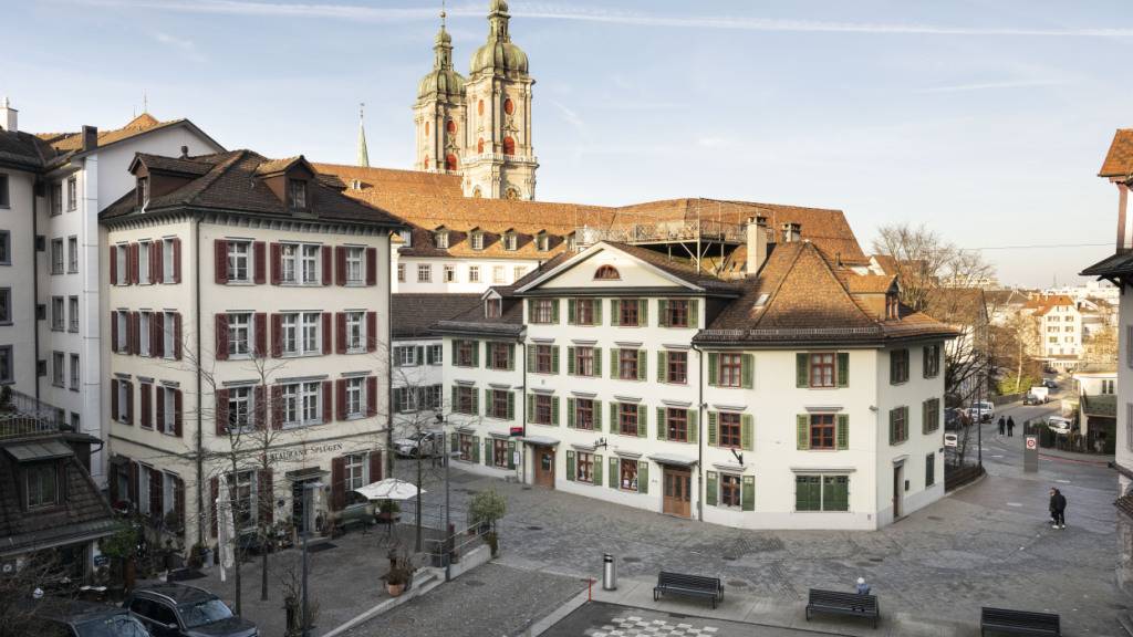 Beim Pic-o-Pello-Platz in St. Gallen befinden sich mit der Kellerbühne und dem Theater Trouvaille zwei Spielorte des Nordklang-Festivals. (Archivbild)