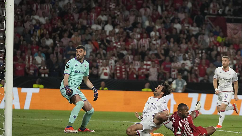 Ayoub El Kaabi gelingt der einzige Treffer für Olympiakos Piräus