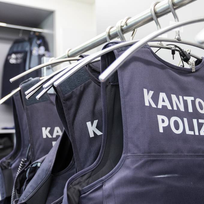 Falsche Polizisten gibt es immer wieder im Aargau