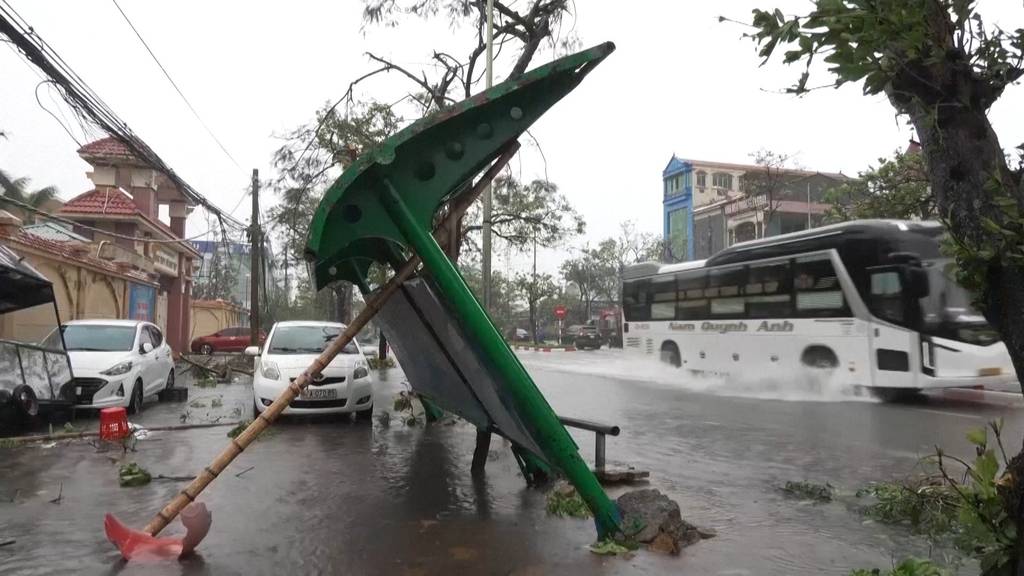 Taifun «Kalmaegi» wütet nach Philippinen nun in Vietnam