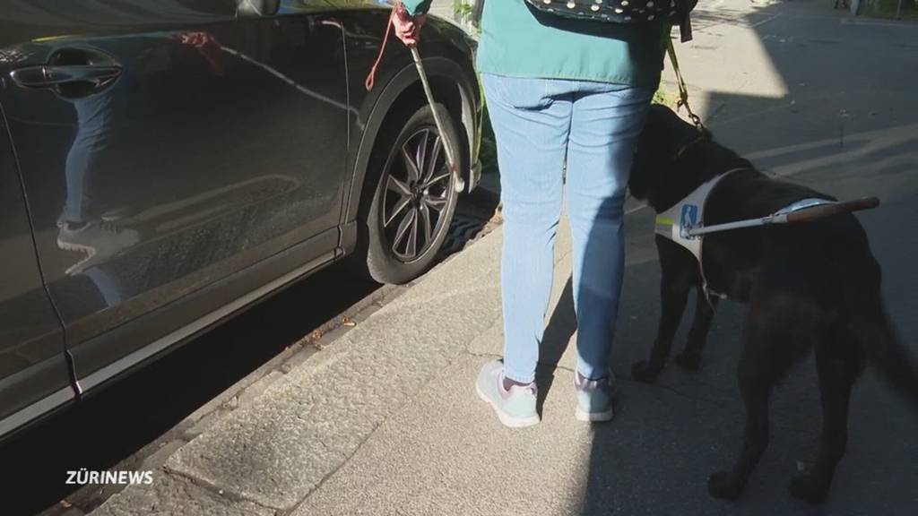 Zwischen E-Trottis und leisen Autos: So schwierig ist Zürich für Sehbehinderte 