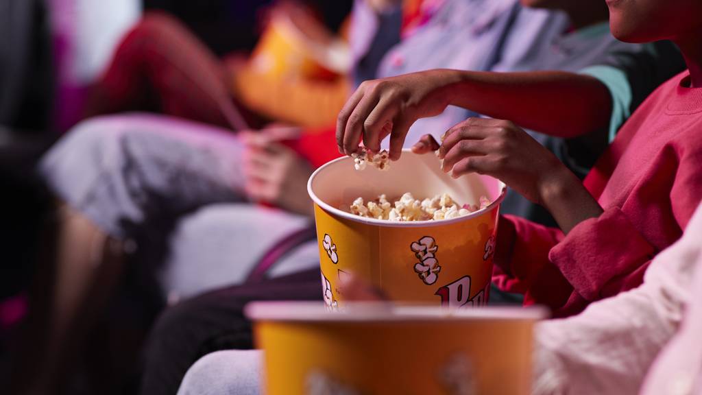 Darf man sein eigenes Essen mit ins Kino bringen?