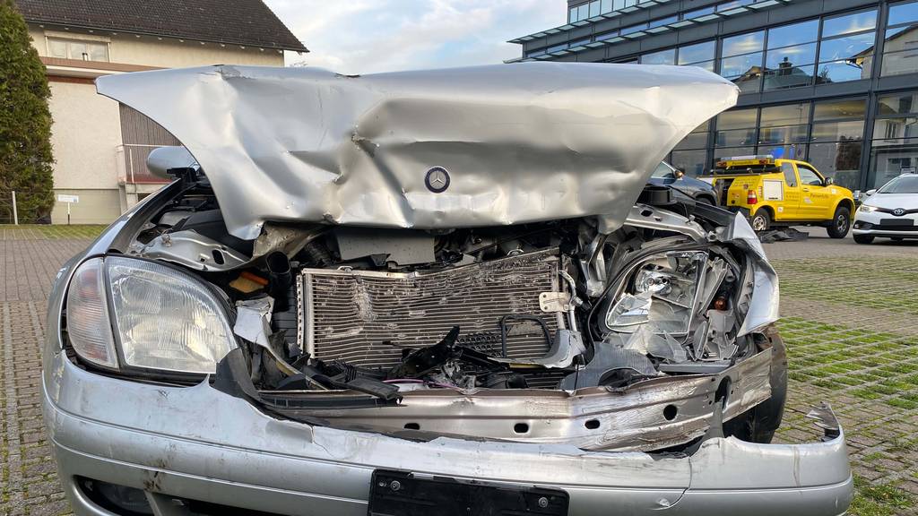 Unfälle, betrunkene Autofahrer und Sturmeinsätze im Kanton Zug