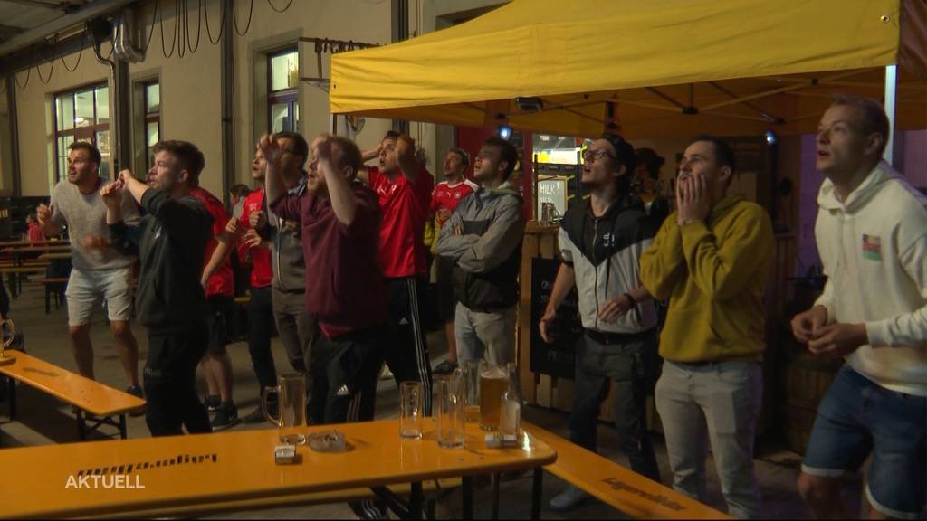 Schweizer-Fussballwunder: Fans ausser Rand und Band - Tele M1