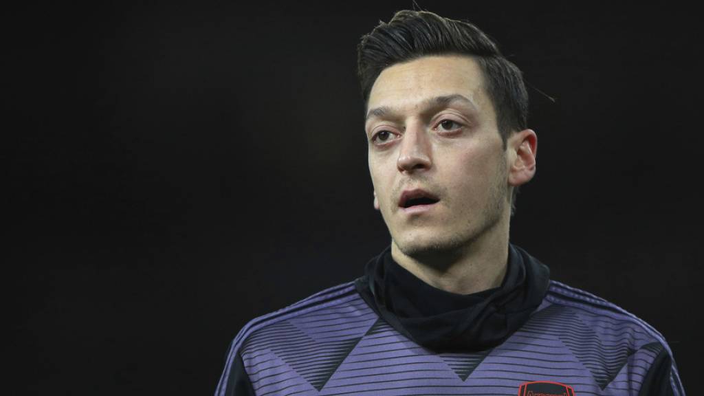 Privates Glück in denkwürdigen Zeiten: Fussballer Mesut Özil ist zum ersten Mal Vater geworden.