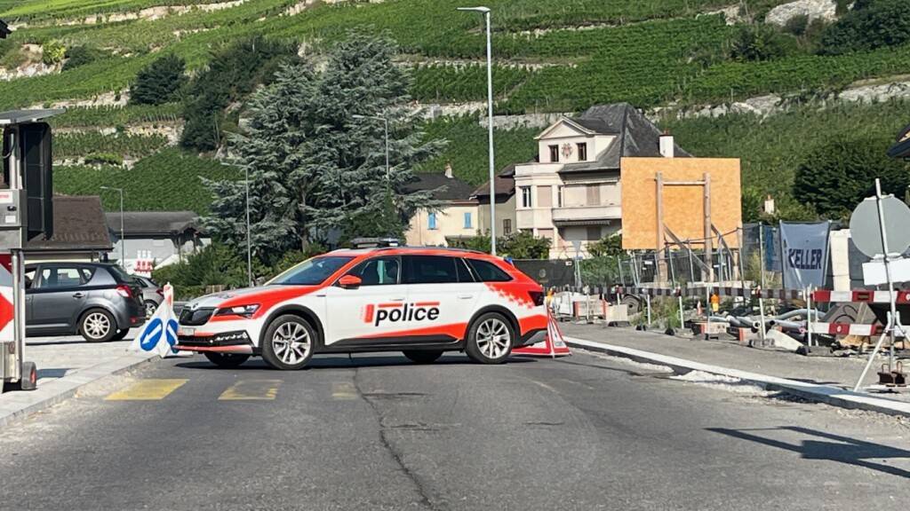 Polizei entdeckt drei Tote nach Schüssen in Vétroz VS