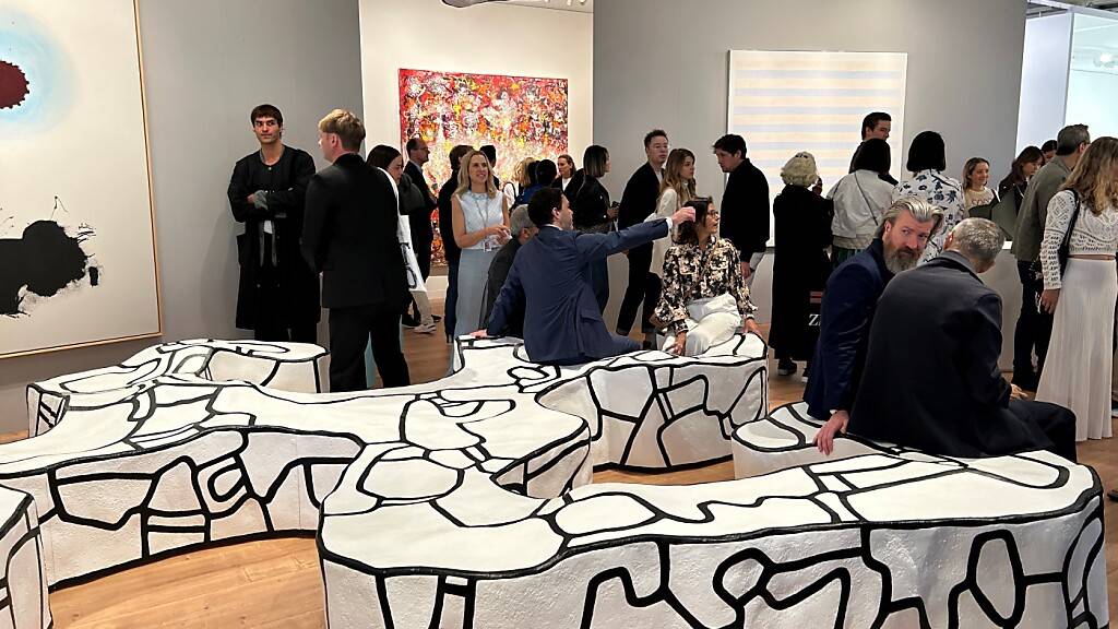 Bequem und ausgesprochen wertvoll: «Banc-Salon» von Jean Dubuffet bei Pace.