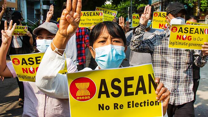 Asean-Gipfel: Putsch-Gegner fordern Festnahme von Myanmars Junta-Chef