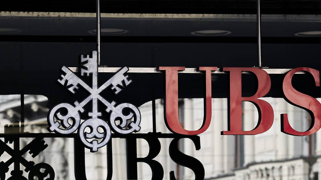 S&P erhöht Ausblick für UBS Group auf «stabil»