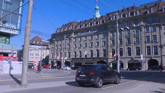 Videoüberwachung Hotel Schweizerhof: Regierungsrat schiebt Verantwortung an den Bund ab