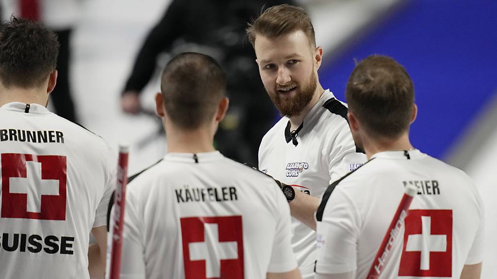 Die WM-Debütanten Marcel Käufeler, Romano Meier, Michael Brunner und Skip Yannick Schwaller vom CC Bern Zähringer schlugen sich hervorragend.
