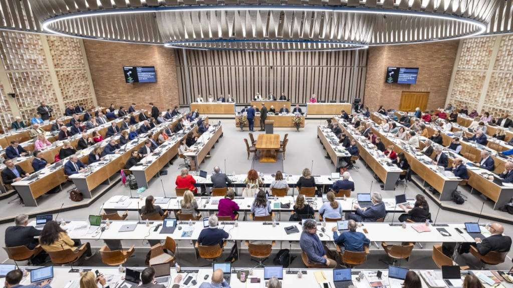 Das Zürcher Stimmvolk wird voraussichtlich über ein «Nachrücken auf Zeit» abstimmen. (Archivbild)