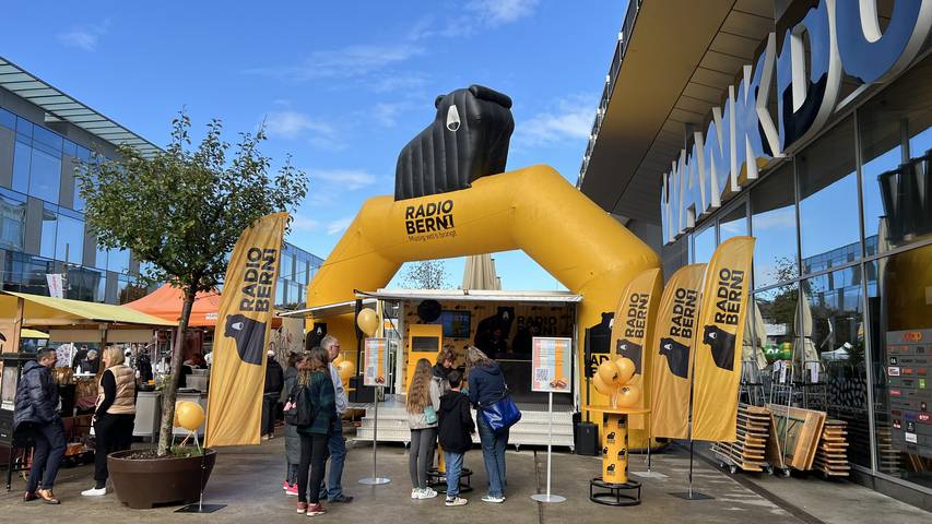 RADIO BERN1 mit Eventbühne am Wankdorf Märit