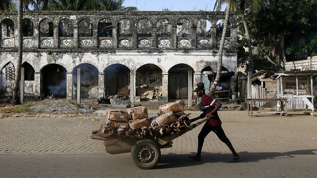 Die Basler Regierung möchte die Entwicklungszusammenarbeit (hier mit Abidjan, Elfenbeinküste) ausbauen, aber nicht so, wie dies eine Volksinitiative fordert.