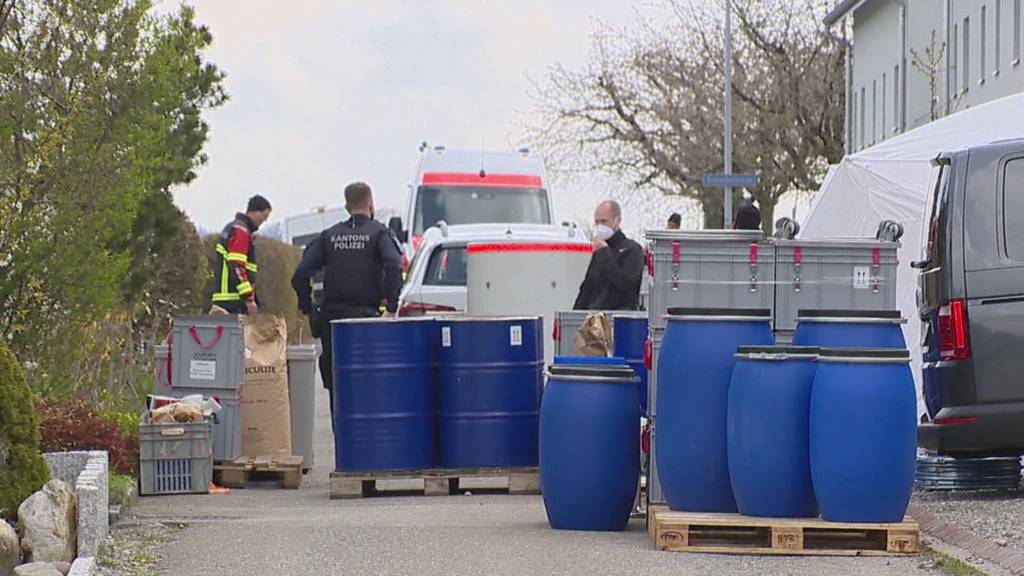 Familienvater aus Dürrenäsch soll rund 2 Tonnen gefährliche Chemikalien unsachgemäss gelagert haben