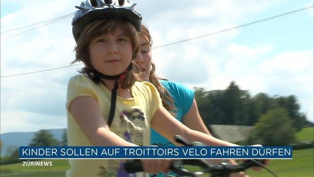 Kinder sollen Velo auf dem Trottoir fahren dürfen