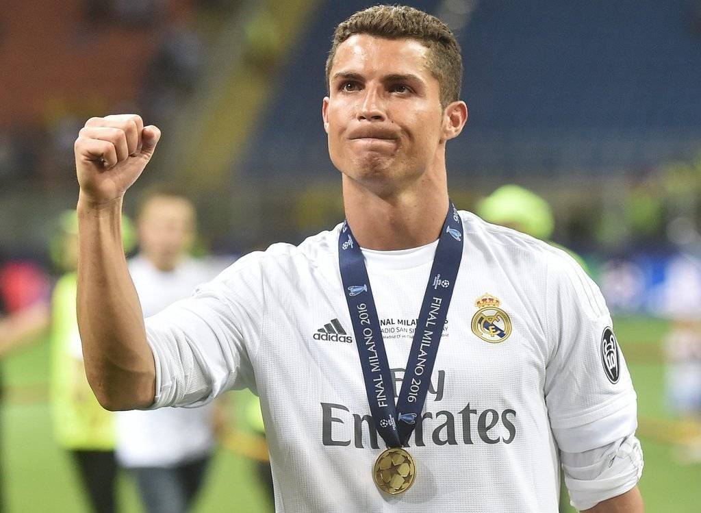 Ronaldo zeigt sich nach dem CL-Sieg stolz