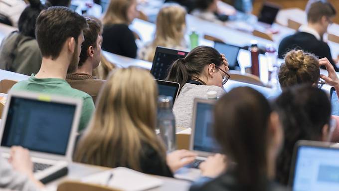 Abstimmung über HSG-Campus und Klanghaus