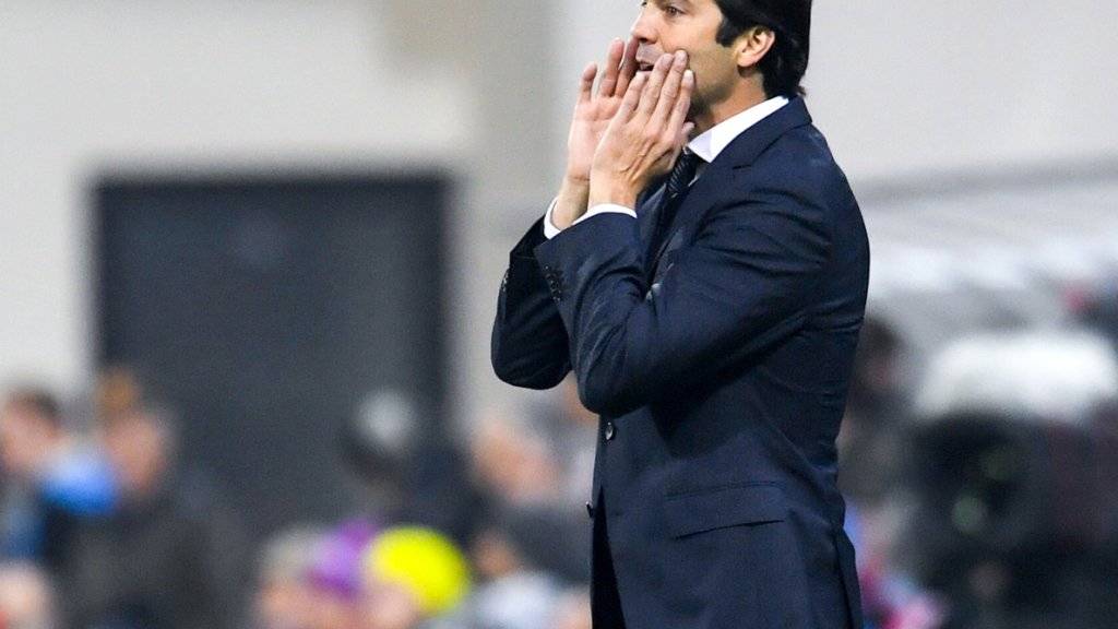 Santiago Solari gibt nun als Cheftrainer Anweisungen.