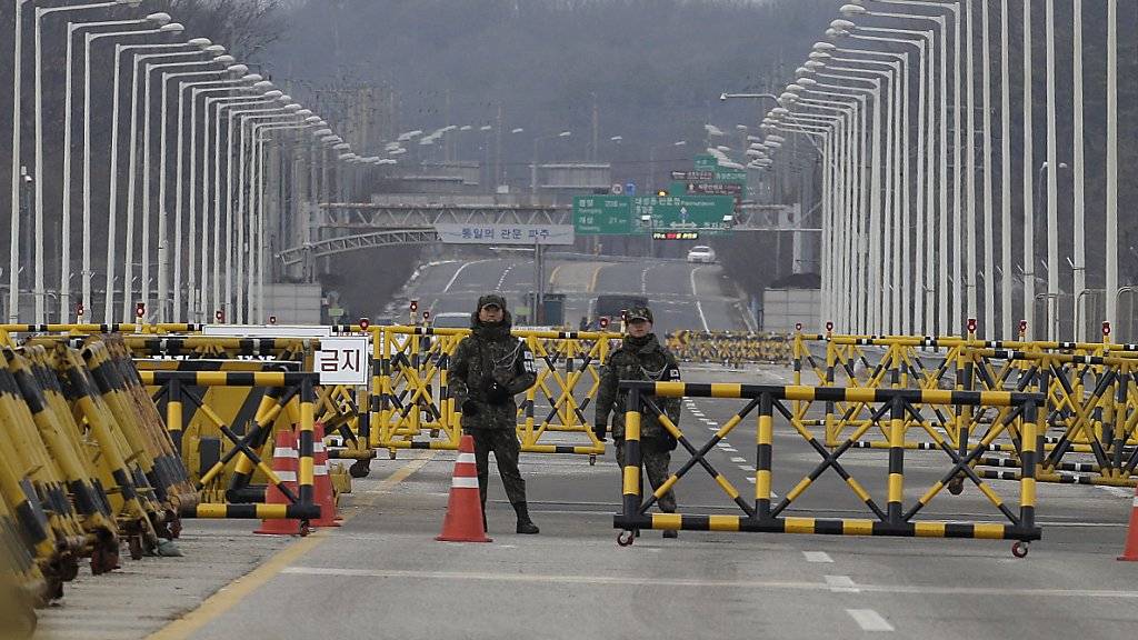 Vorsichtige Annäherung: Nord- und Südkorea vereinbaren ein Treffen in der kommenden Woche im Grenzort Panmunjom.