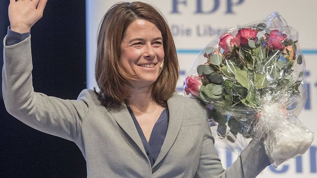 Mit grossem Applaus wiedergewählt: FDP-Parteipräsidentin Petra Gössi.