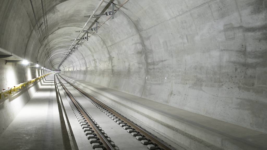 Mit der Fertigstellung des Ceneri-Basistunnels ist das Jahrhundertprojekt Neue Eisenbahn-Alpentransversale (Neat) vollendet. (Archivbild)