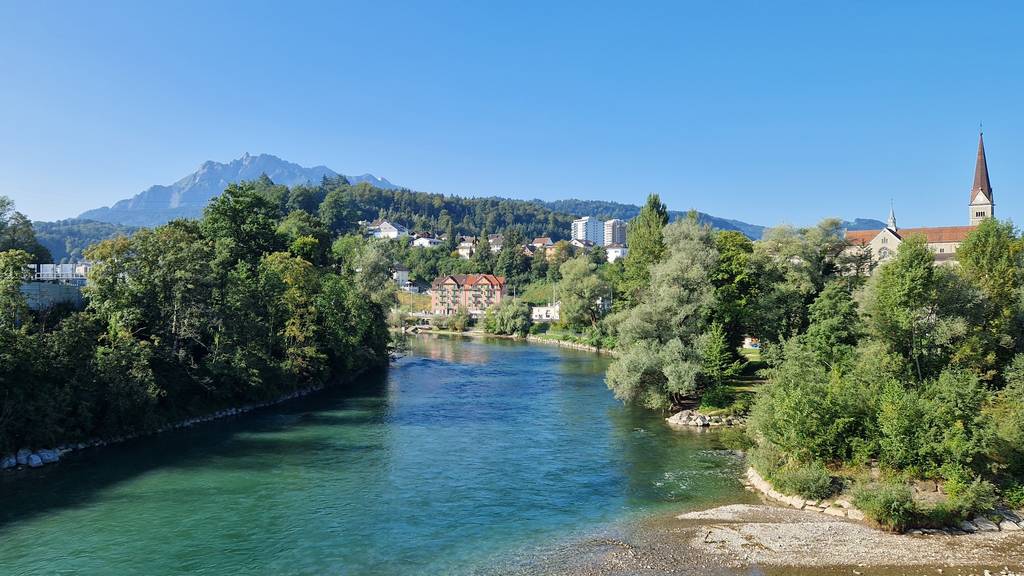 Neue Brücke über die Reuss: Stadt lanciert Studienauftrag