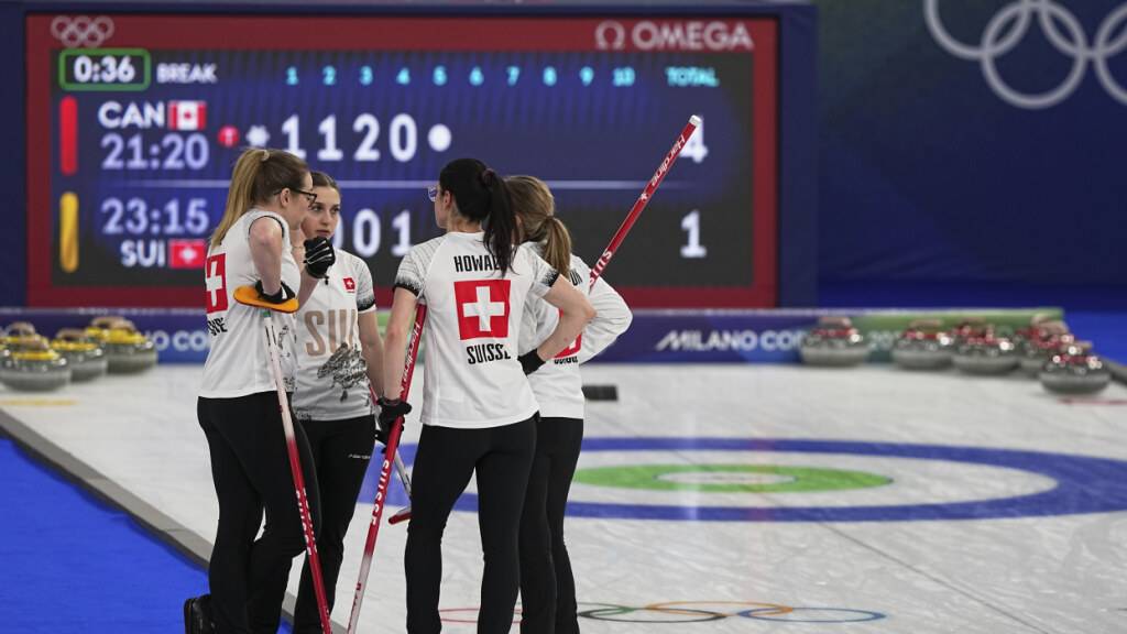 Silvana Tirinzoni, Alina Pätz, Selina Witschonke und Carole Howald befreien sich gegen Kanada nach einem 0:4-Rückstand und einem Ausrutscher gegen Japan zuvor