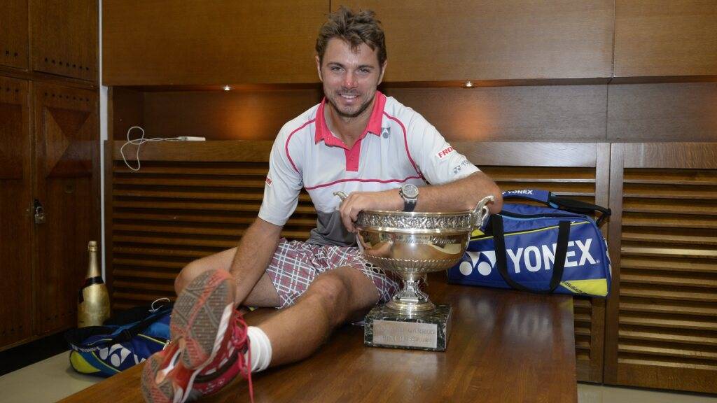 Sein vielleicht bestes Spiel: 2015 deklassiert Stan Wawrinka im Final des French Open Novak Djokovic nach allen Regeln der Kunst - und macht seine speziellen Shorts zum Kultobjekt