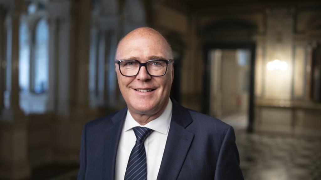 Verteidigungsminister Martin Pfister schliesst eine erneute Abstimmung über die F-35-Beschaffung nicht grundsätzlich aus. (Archivbild)