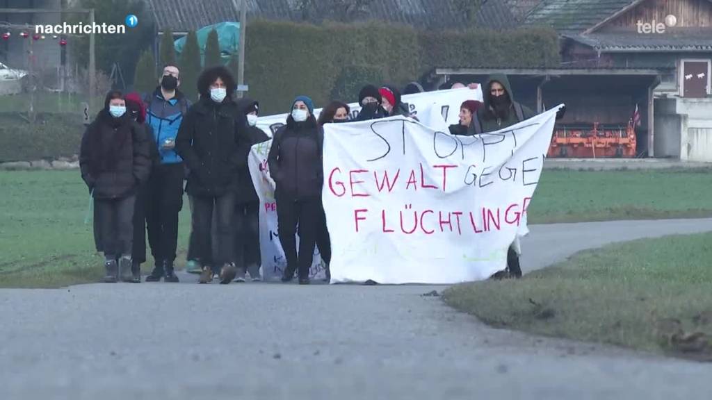 Demonstration gegen Ausschaffungen