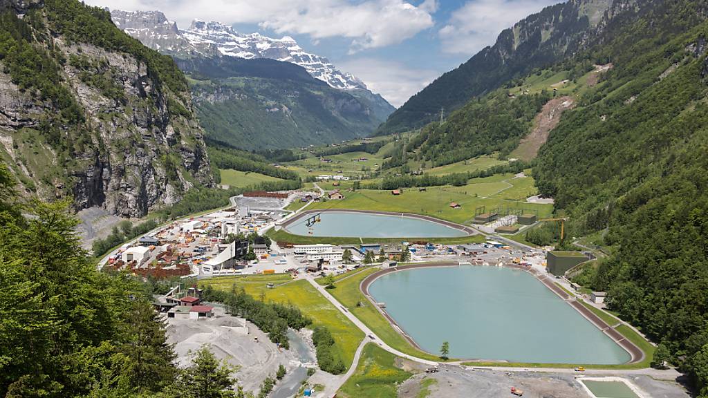 Die Axpo-Kraftwerksanlagen Tierfed in Linthal GL sind von einem Felssturz beschädigt worden. (Symbolbild)