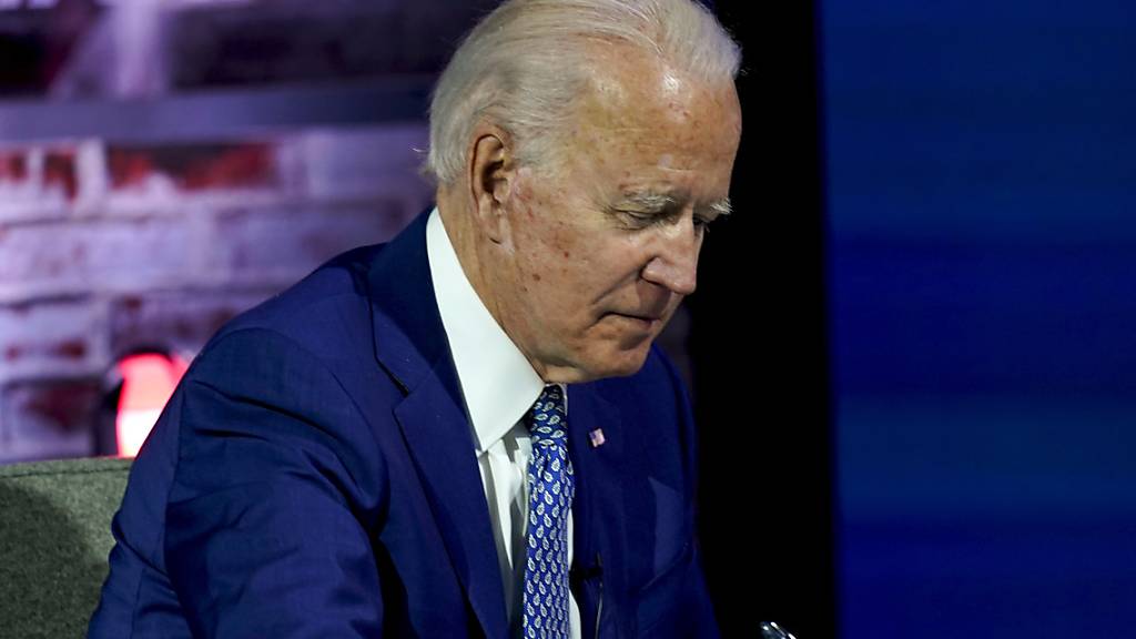 ARCHIV - Joe Biden will gleich am ersten Tag im Weißen Haus diverse politische Entscheidungen von Donald Trump rückgängig machen. Foto: Carolyn Kaster/AP/dpa