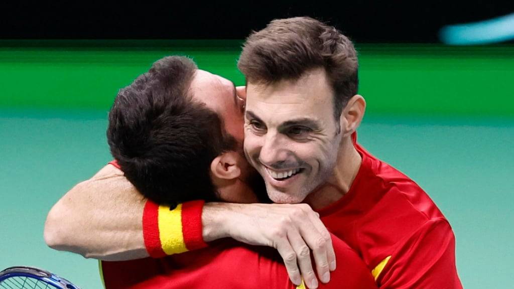 Marcel Granollers (rechts) und Pedro Martinez machen den Sieg von Spanien gegen Tschechien perfekt
